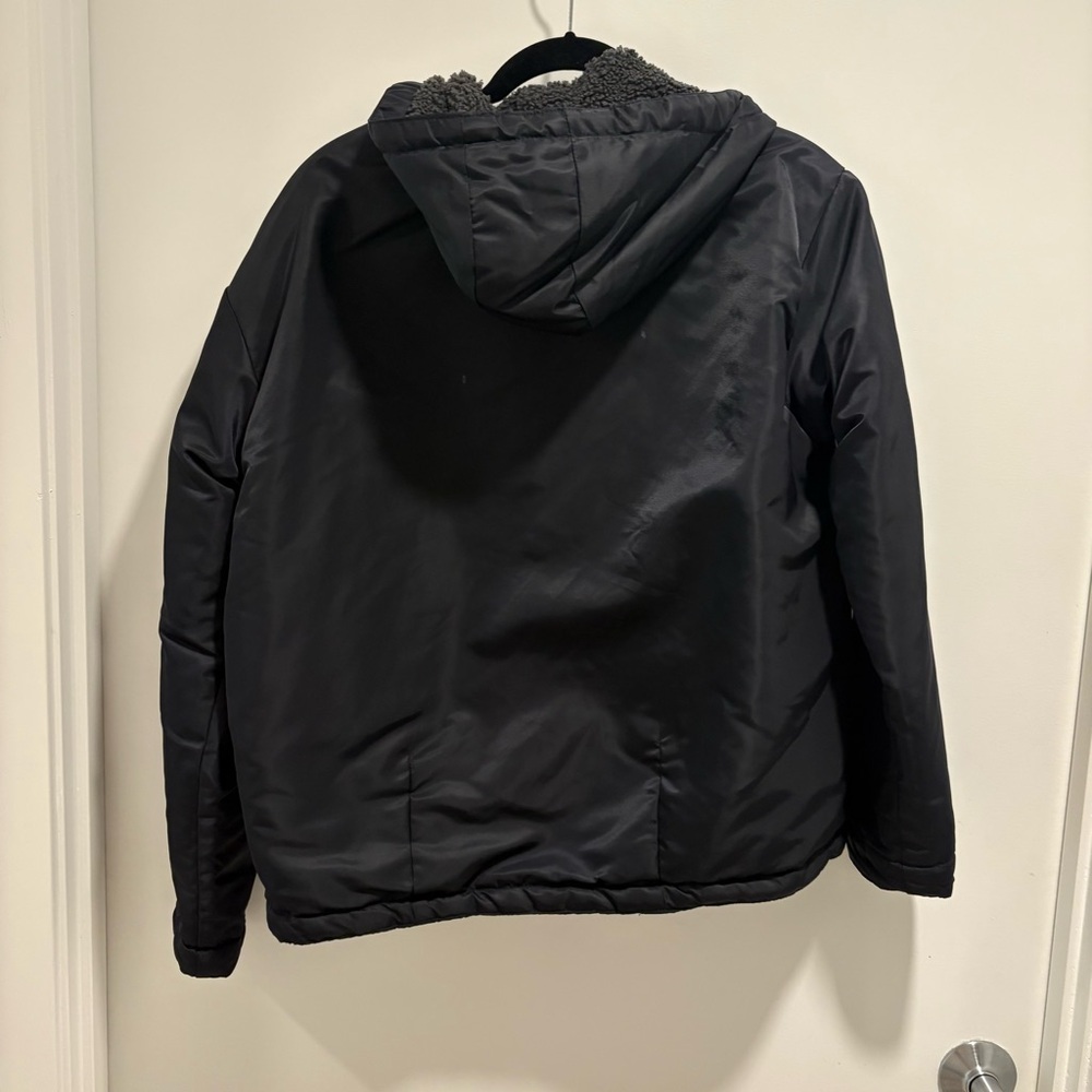 Fabletics reversible insulated back jacket - image 4